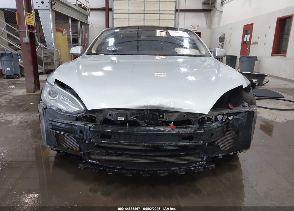 2014 TESLA MODEL S P85 VIN: 5YJSA1H14EFP39311