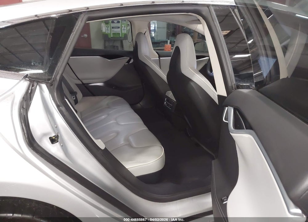2014 TESLA MODEL S P85 VIN: 5YJSA1H14EFP39311