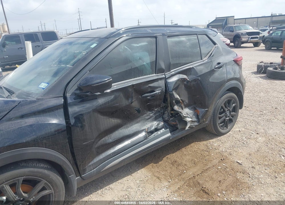 2024 NISSAN KICKS SR XTRONIC CVT VIN: 3N1CP5DV2RL500238