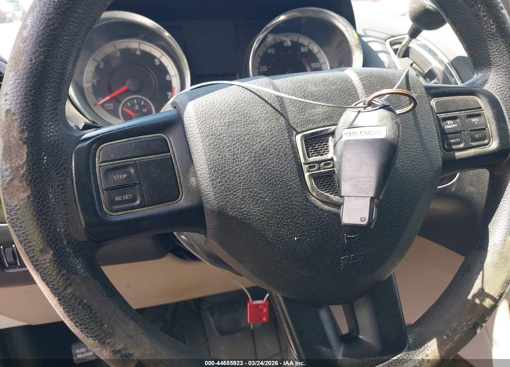 2014 DODGE GRAND CARAVAN SXT VIN: 2C4RDGCG1ER205434