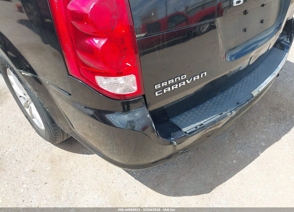 2014 DODGE GRAND CARAVAN SXT VIN: 2C4RDGCG1ER205434
