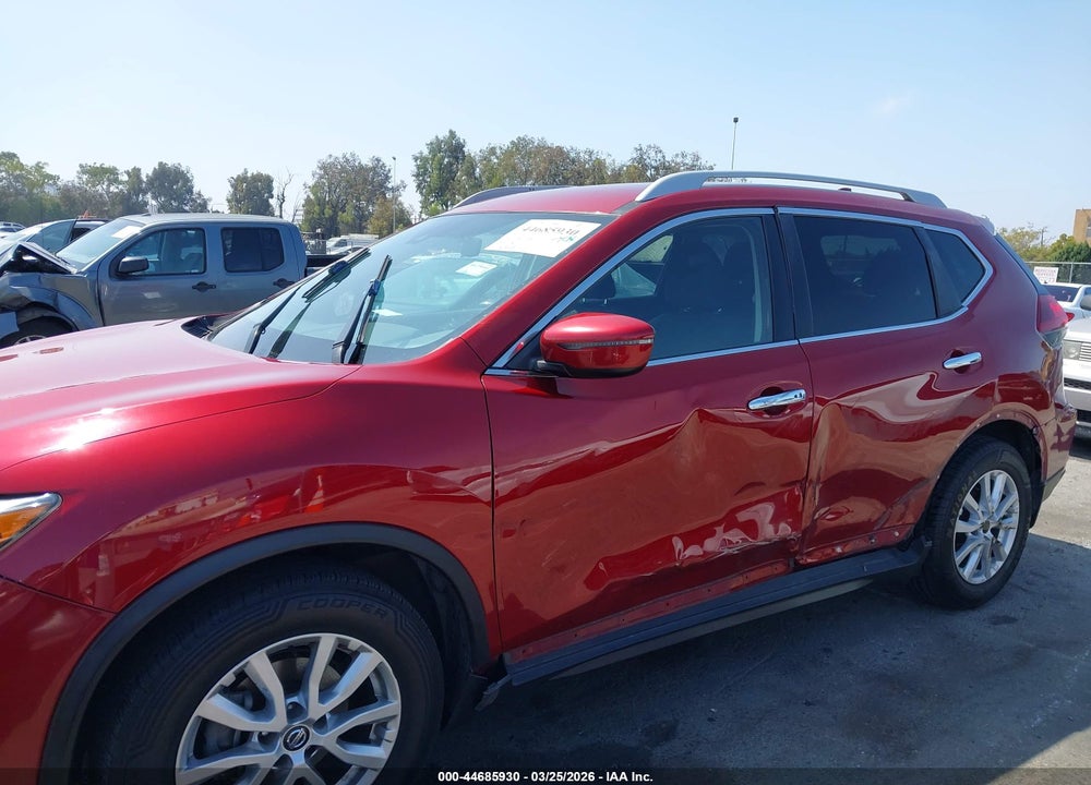 2019 NISSAN ROGUE SV VIN: 5N1AT2MT0KC797262
