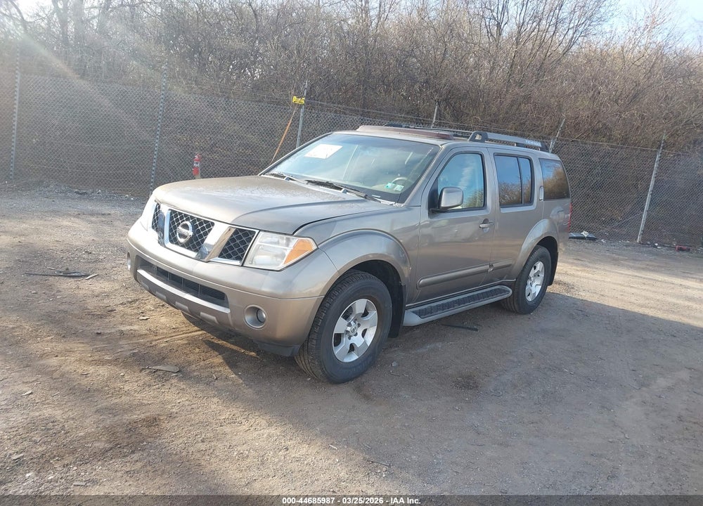 2005 NISSAN PATHFINDER SE VIN: 5N1AR18W55C771418