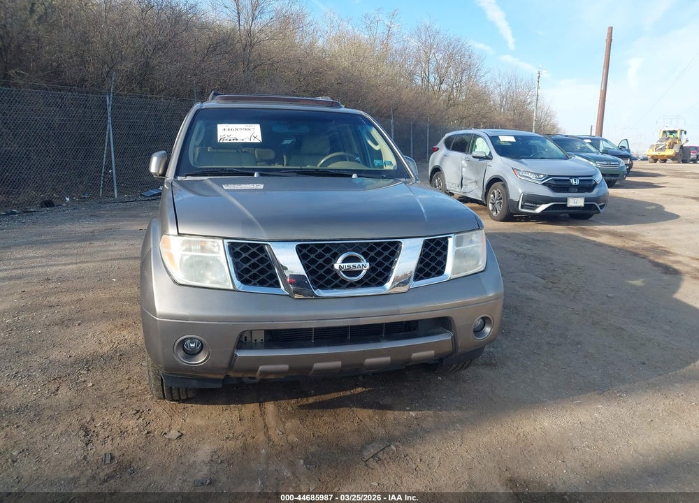2005 NISSAN PATHFINDER SE VIN: 5N1AR18W55C771418
