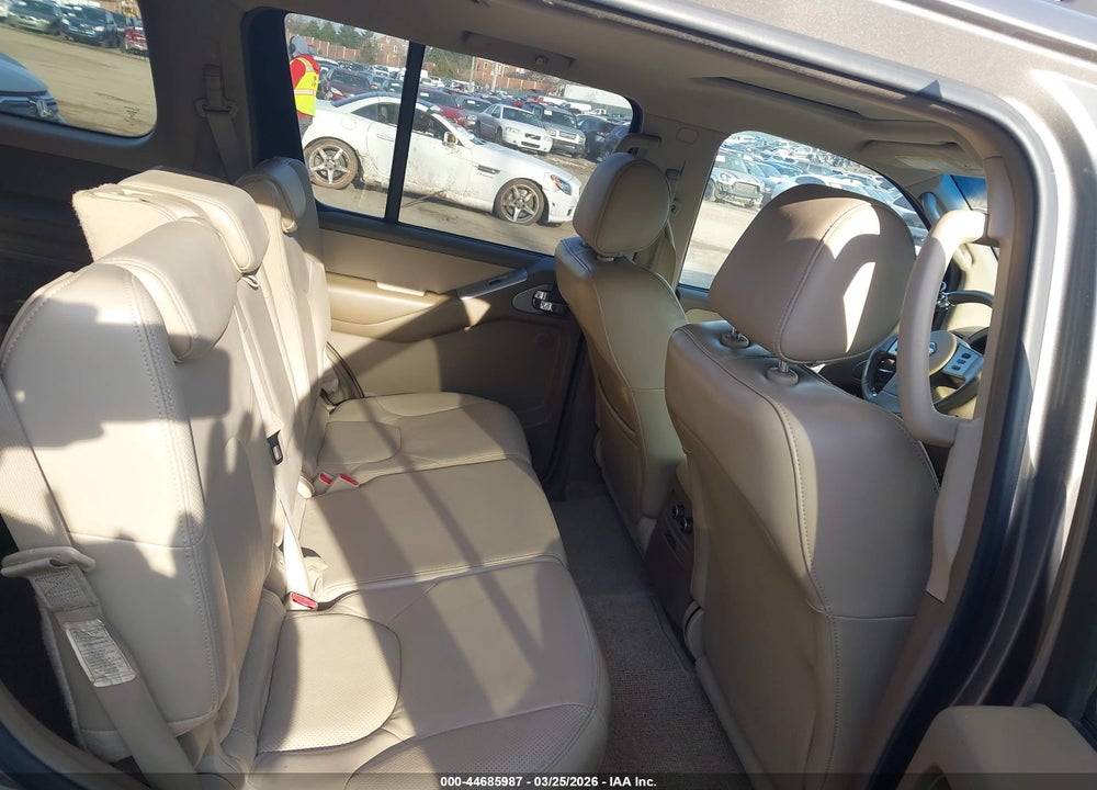2005 NISSAN PATHFINDER SE VIN: 5N1AR18W55C771418