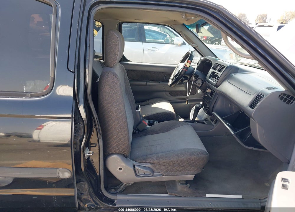 2001 NISSAN XTERRA XE-V6 VIN: 5N1ED28T01C566840
