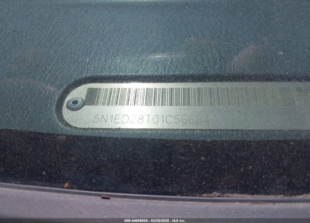 2001 NISSAN XTERRA XE-V6 VIN: 5N1ED28T01C566840