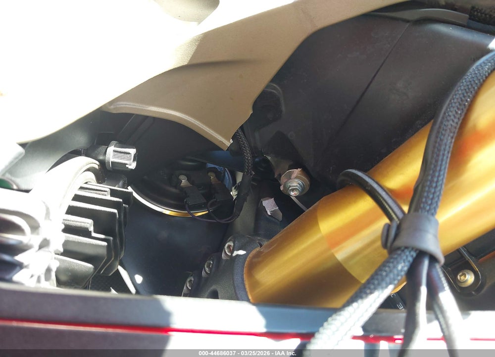 2020 DUCATI PANIGALE V4/V4S/V4S SPECIALE VIN: ZDMDAGNW0LB012148