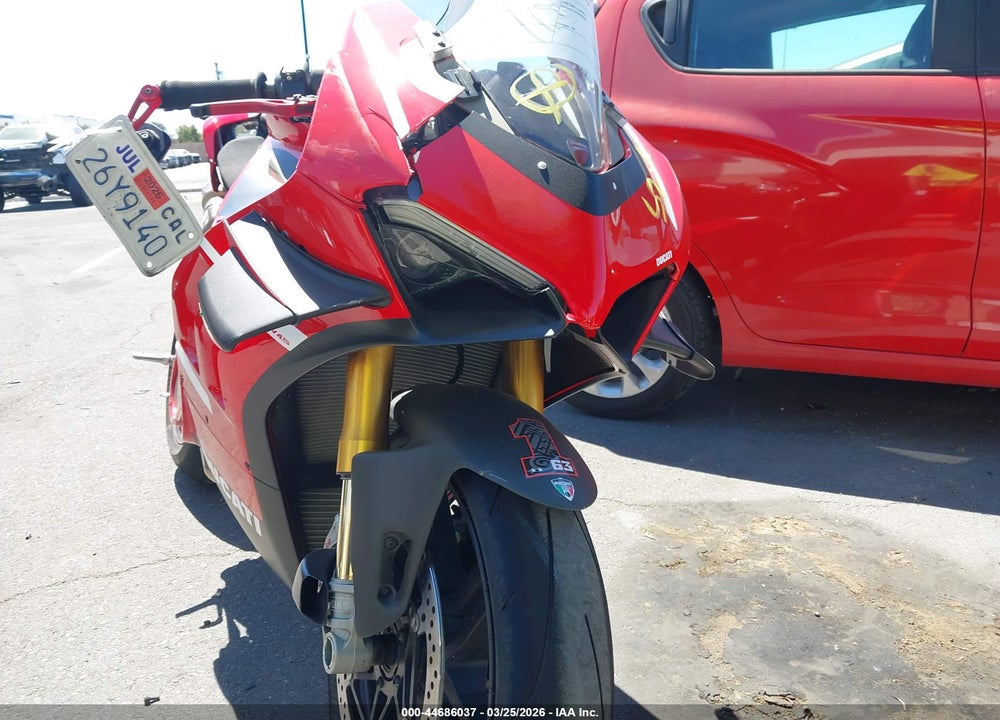 2020 DUCATI PANIGALE V4/V4S/V4S SPECIALE VIN: ZDMDAGNW0LB012148