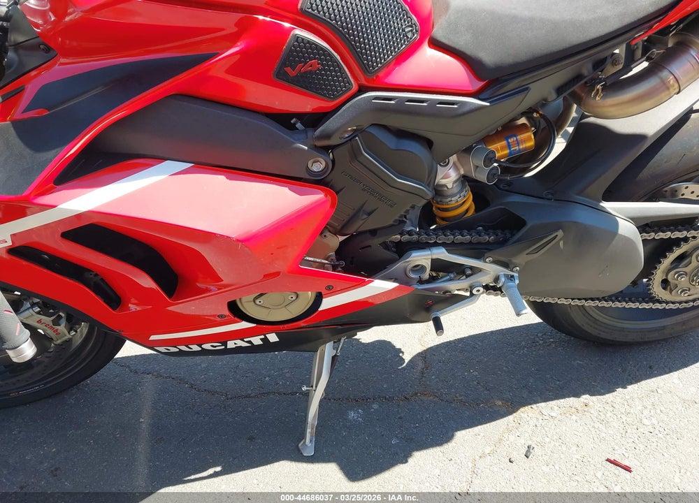 2020 DUCATI PANIGALE V4/V4S/V4S SPECIALE VIN: ZDMDAGNW0LB012148