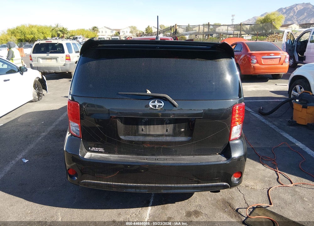 2014 SCION XB VIN: JTLZE4FE4EJ059805