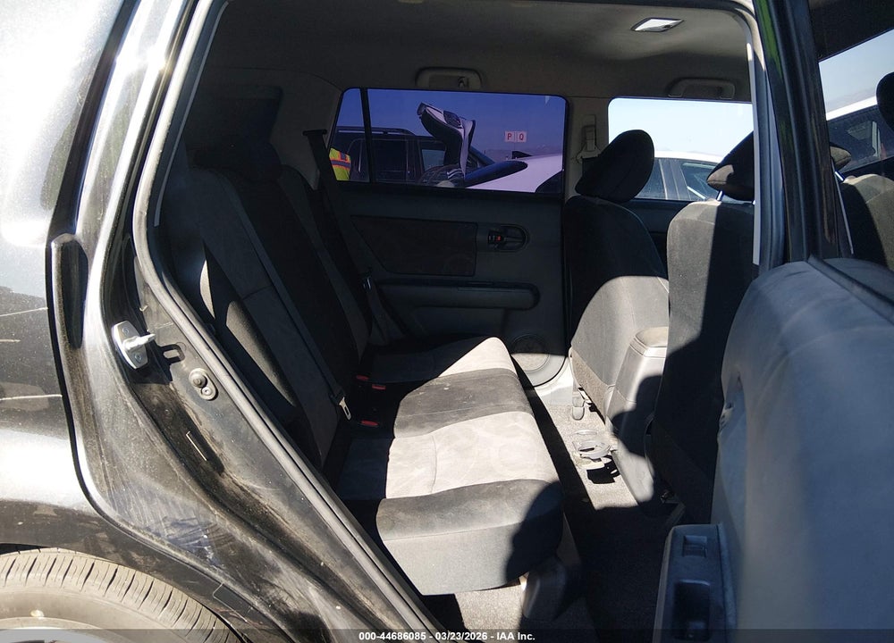 2014 SCION XB VIN: JTLZE4FE4EJ059805