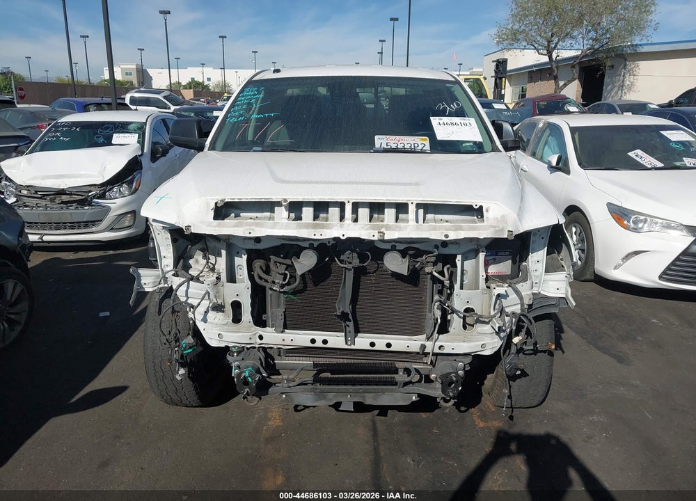 2018 TOYOTA TUNDRA SR5 5.7L V8 VIN: 5TFRY5F11JX234654