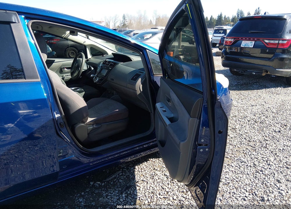 2012 TOYOTA PRIUS V TWO VIN: JTDZN3EU7C3049902