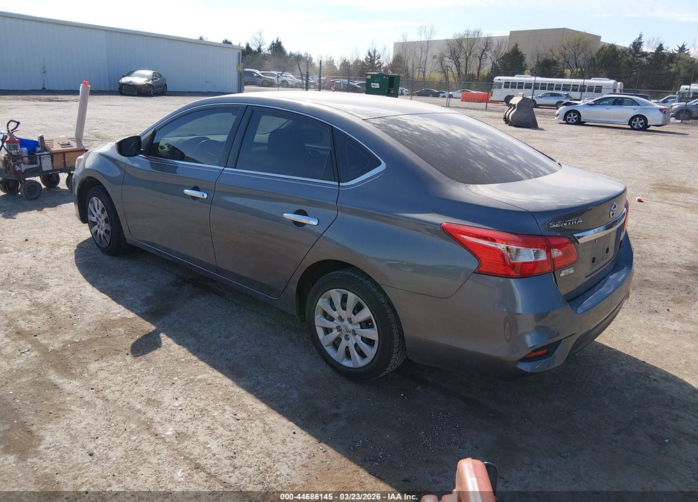 2018 NISSAN SENTRA S VIN: 3N1AB7AP2JY335581