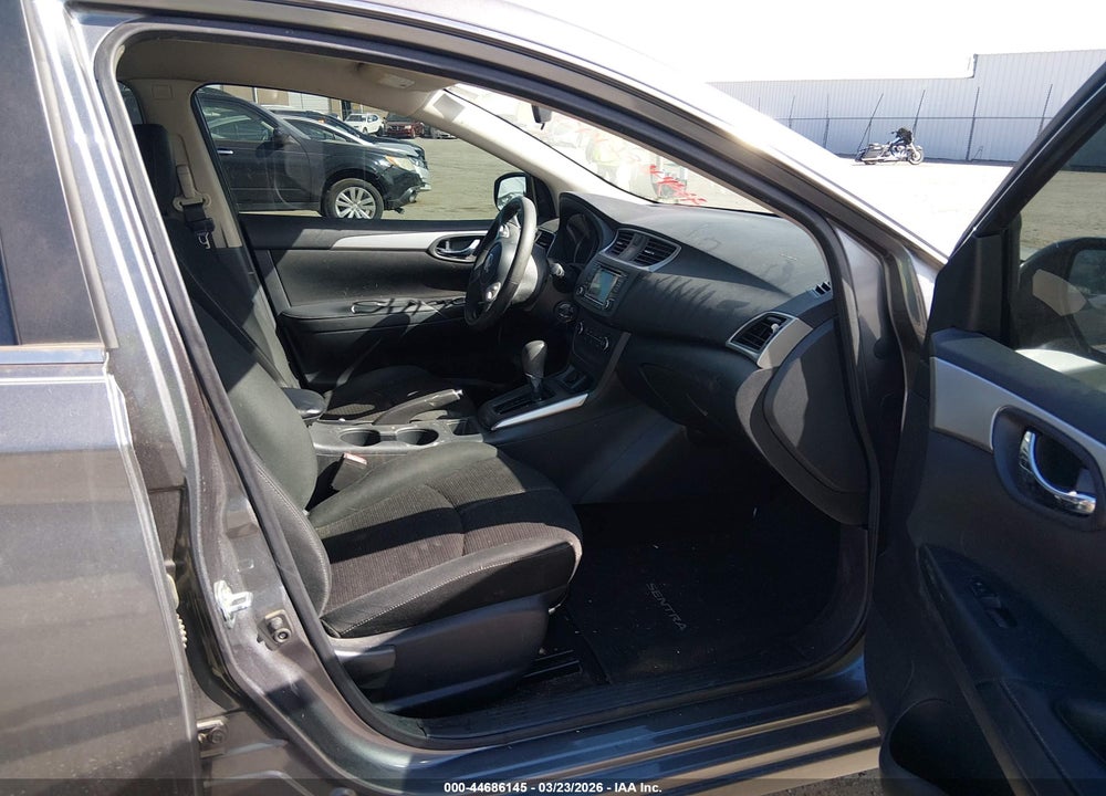 2018 NISSAN SENTRA S VIN: 3N1AB7AP2JY335581