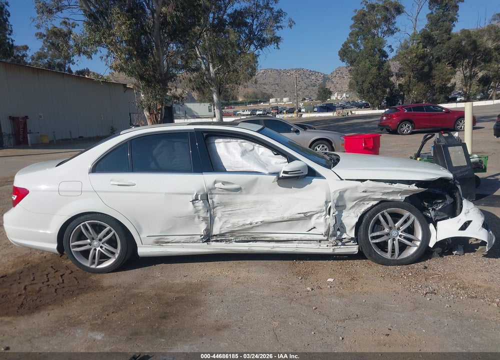 2012 MERCEDES-BENZ C 250 SPORT VIN: WDDGF4HBXCA647004