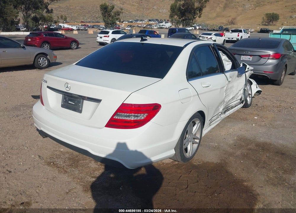2012 MERCEDES-BENZ C 250 SPORT VIN: WDDGF4HBXCA647004