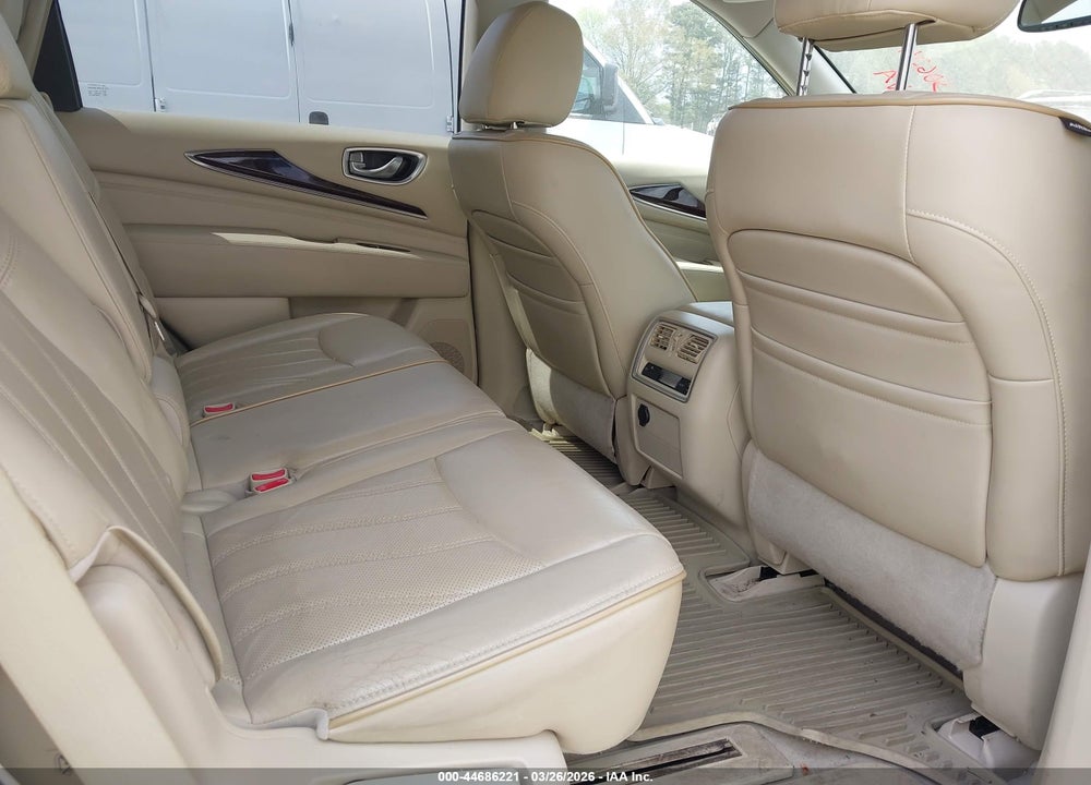 2013 INFINITI JX35 VIN: 5N1AL0MN8DC306249