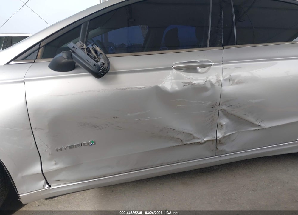 2017 FORD FUSION HYBRID SE VIN: 3FA6P0LU5HR312983