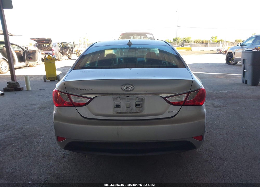 2014 HYUNDAI SONATA LIMITED VIN: 5NPEC4AC5EH849774