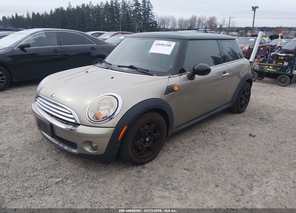 2009 MINI COOPER VIN: WMWMF33529TW73793