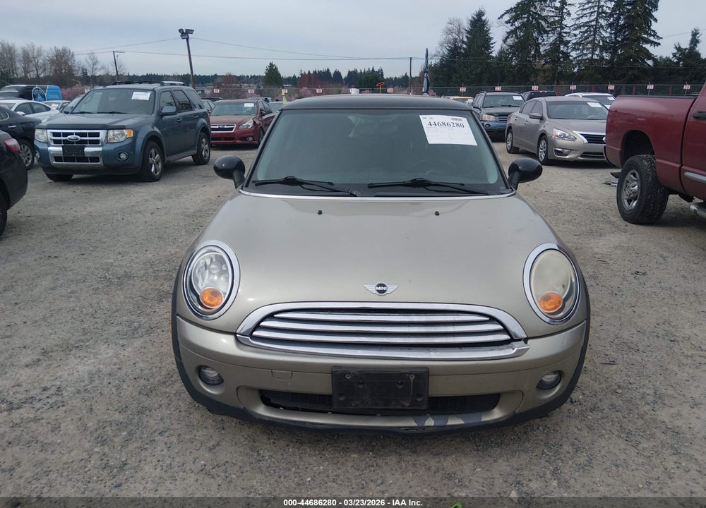 2009 MINI COOPER VIN: WMWMF33529TW73793