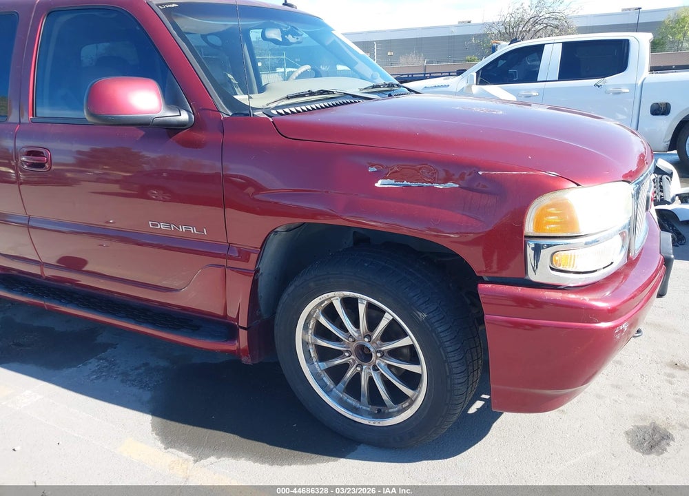 2003 GMC YUKON DENALI VIN: 1GKEK63U43J186324