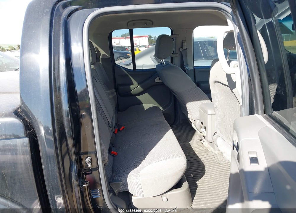 2005 NISSAN FRONTIER SE VIN: 1N6AD07U65C407969