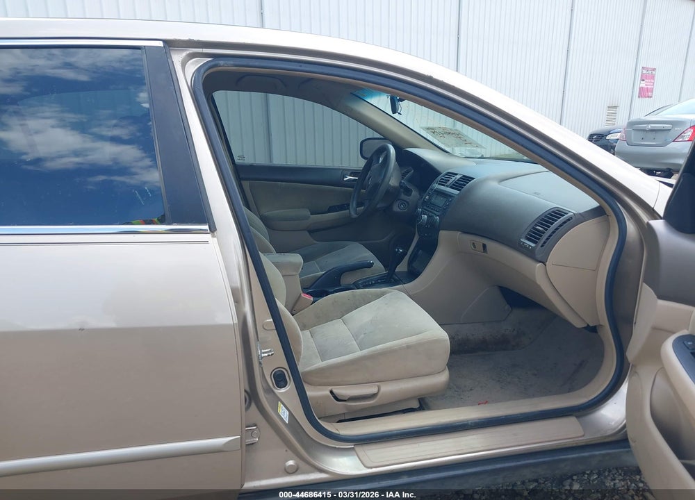2005 HONDA ACCORD 2.4 LX VIN: 1HGCM56445A078907
