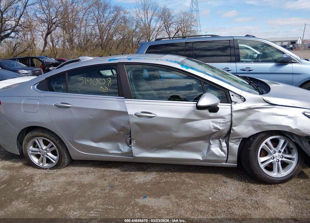 2017 CHEVROLET CRUZE LT AUTO VIN: 3G1BE5SM6HS519008