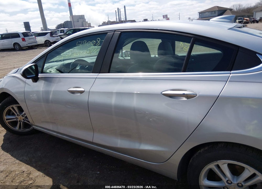 2017 CHEVROLET CRUZE LT AUTO VIN: 3G1BE5SM6HS519008