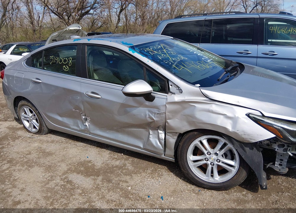 2017 CHEVROLET CRUZE LT AUTO VIN: 3G1BE5SM6HS519008