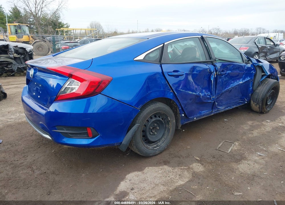 2019 HONDA CIVIC LX VIN: 2HGFC2F63KH560152
