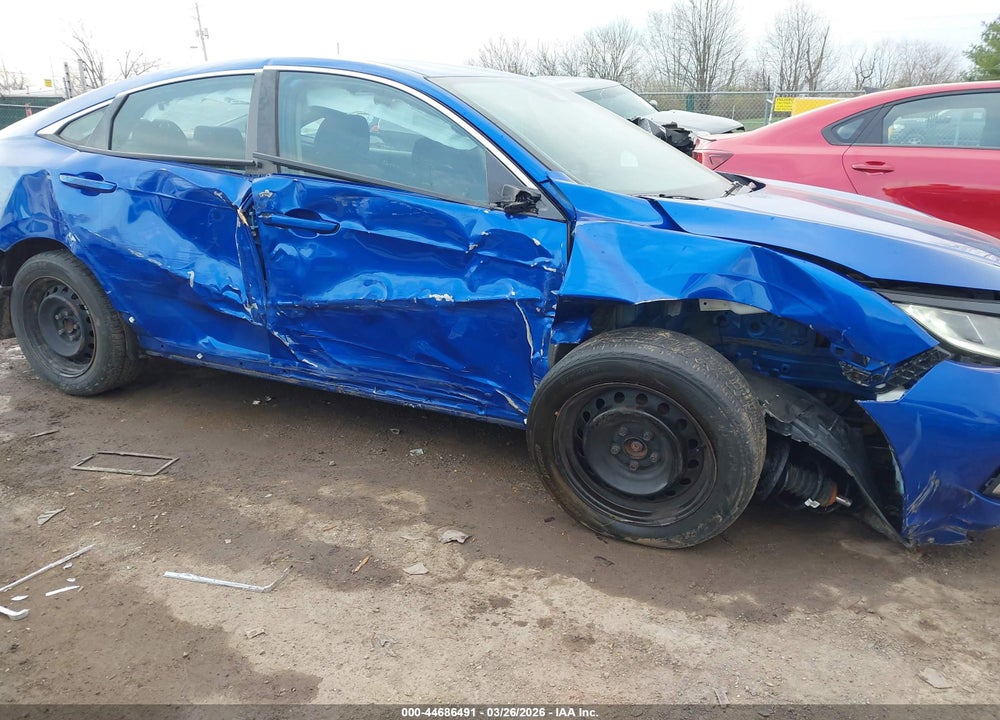 2019 HONDA CIVIC LX VIN: 2HGFC2F63KH560152