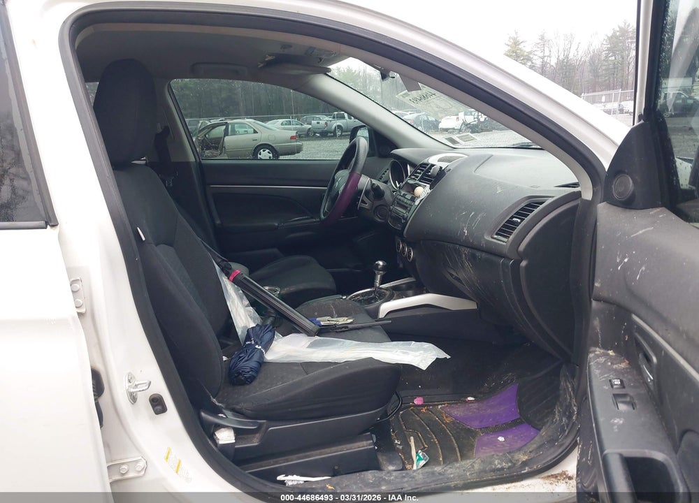 2011 MITSUBISHI OUTLANDER SPORT SE VIN: JA4AP4AUXBZ010584