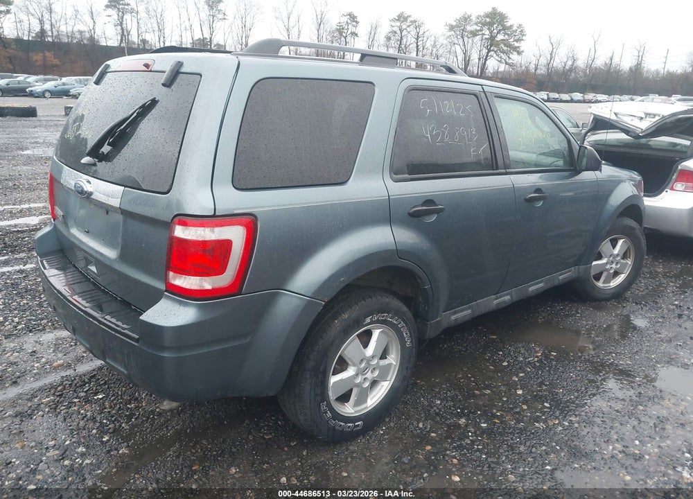 2011 FORD ESCAPE XLT VIN: 1FMCU9D73BKA76215