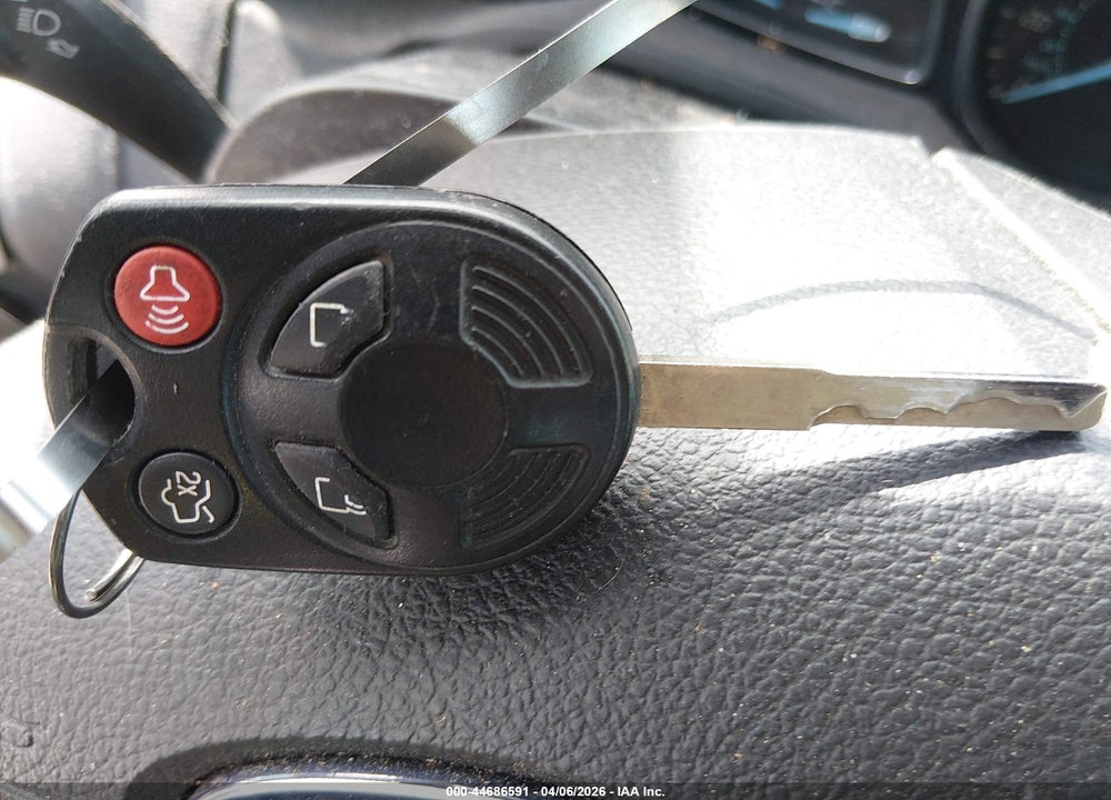 2014 FORD FOCUS SE VIN: 1FADP3F24EL123098