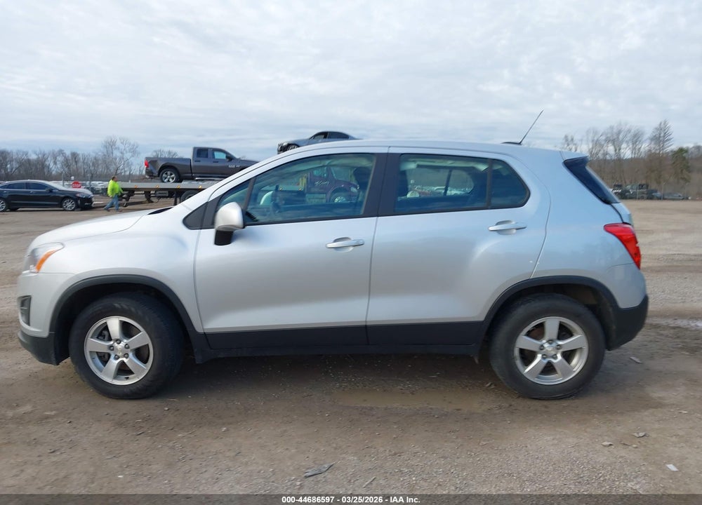 2015 CHEVROLET TRAX 1LS VIN: KL7CJPSB6FB120011