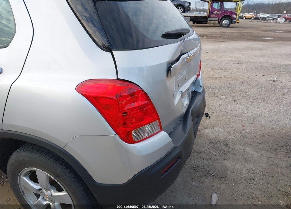 2015 CHEVROLET TRAX 1LS VIN: KL7CJPSB6FB120011