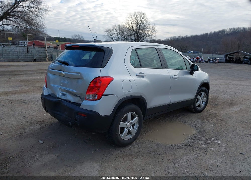 2015 CHEVROLET TRAX 1LS VIN: KL7CJPSB6FB120011
