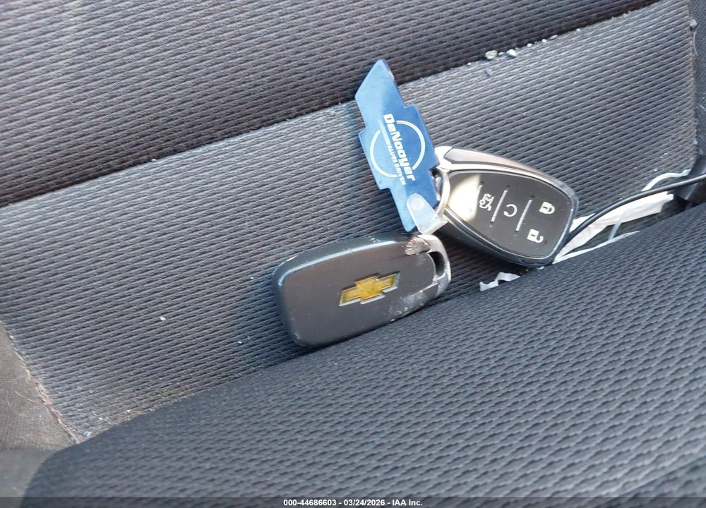 2018 CHEVROLET CRUZE LT AUTO VIN: 1G1BE5SM1J7127235