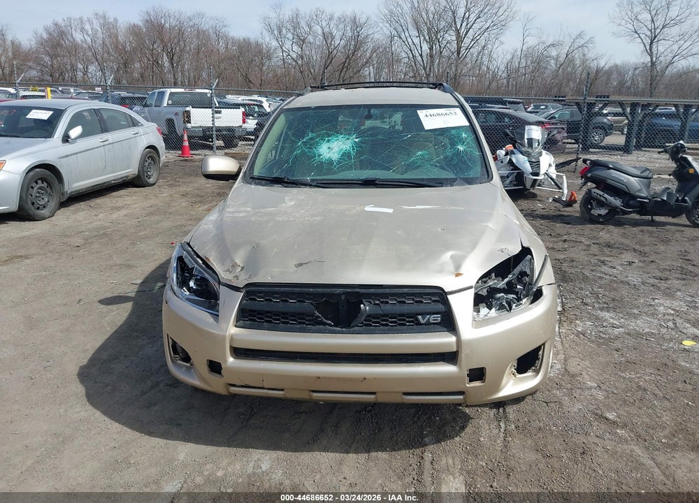 2010 TOYOTA RAV4 BASE V6 VIN: JTMBK4DV8AD011161