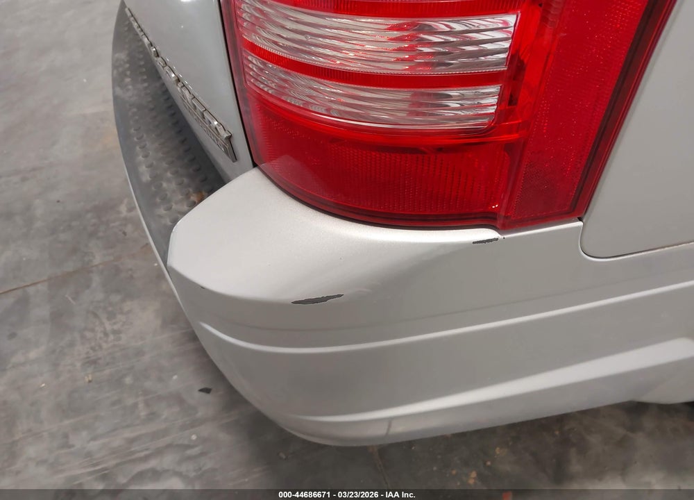 2010 CHRYSLER TOWN & COUNTRY TOURING VIN: 2A4RR5D15AR432209