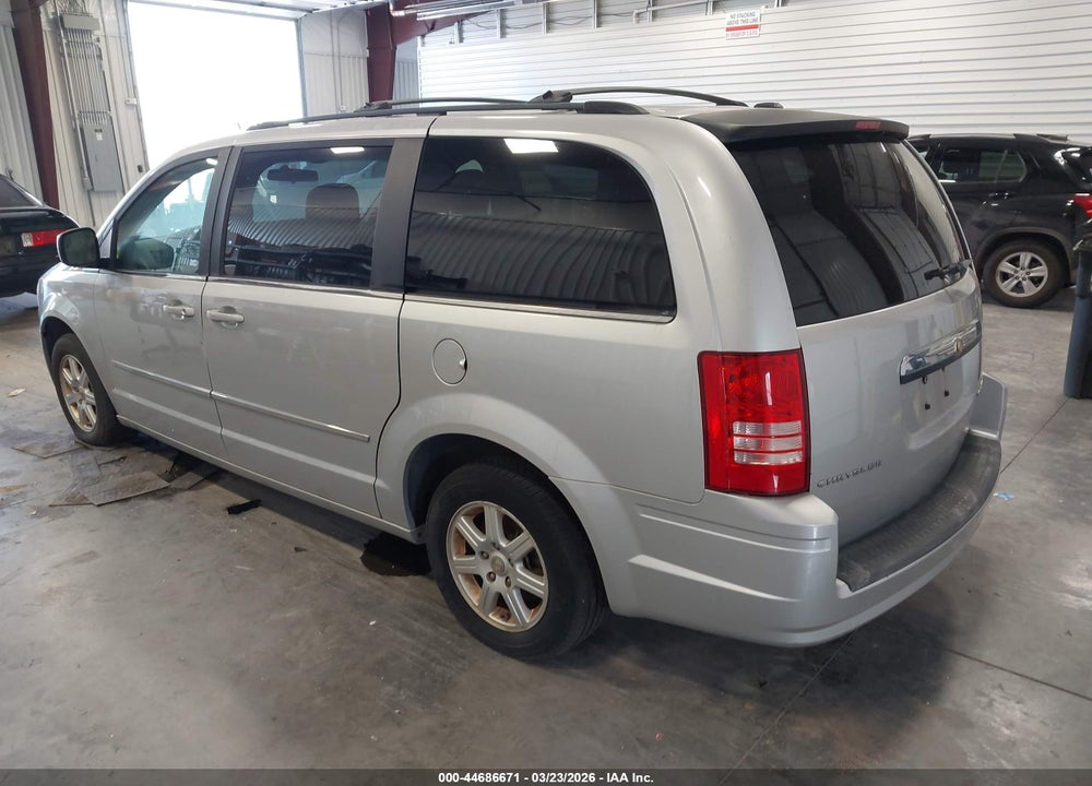 2010 CHRYSLER TOWN & COUNTRY TOURING VIN: 2A4RR5D15AR432209