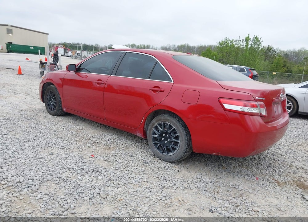 2011 TOYOTA CAMRY LE VIN: 4T1BF3EK2BU715176