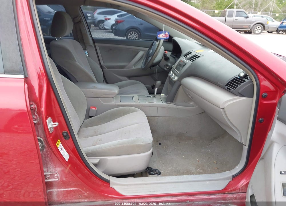2011 TOYOTA CAMRY LE VIN: 4T1BF3EK2BU715176