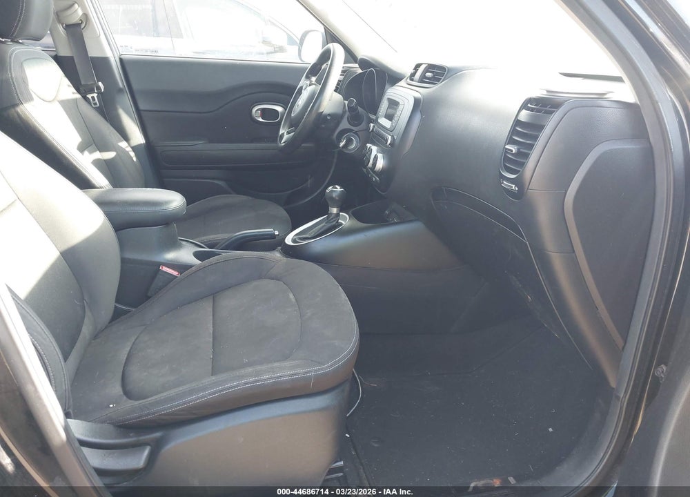 2015 KIA SOUL VIN: KNDJN2A25F7236371