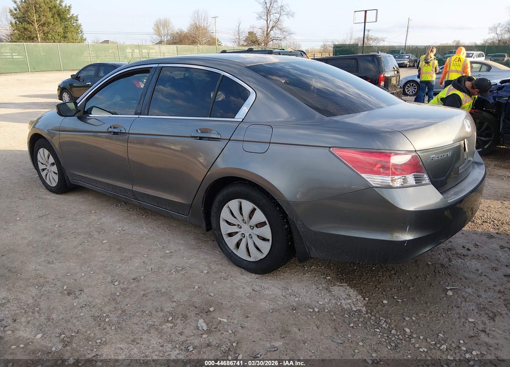 2009 HONDA ACCORD 2.4 LX VIN: JHMCP26359C009440