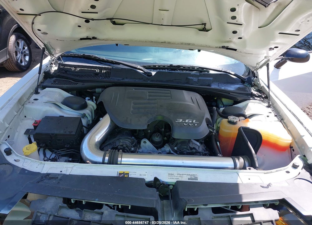2015 DODGE CHALLENGER SXT VIN: 2C3CDZAG7FH740476